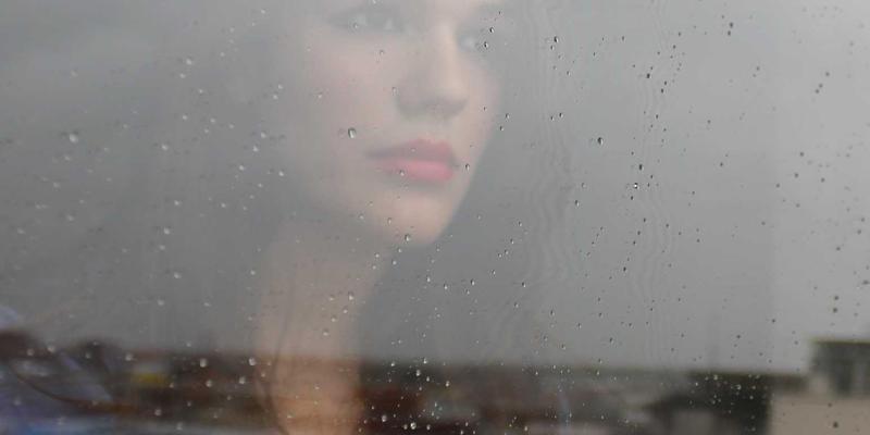 从硬件“铁塔”到软件定义：NFV如何以编程开发之力重构电信网络